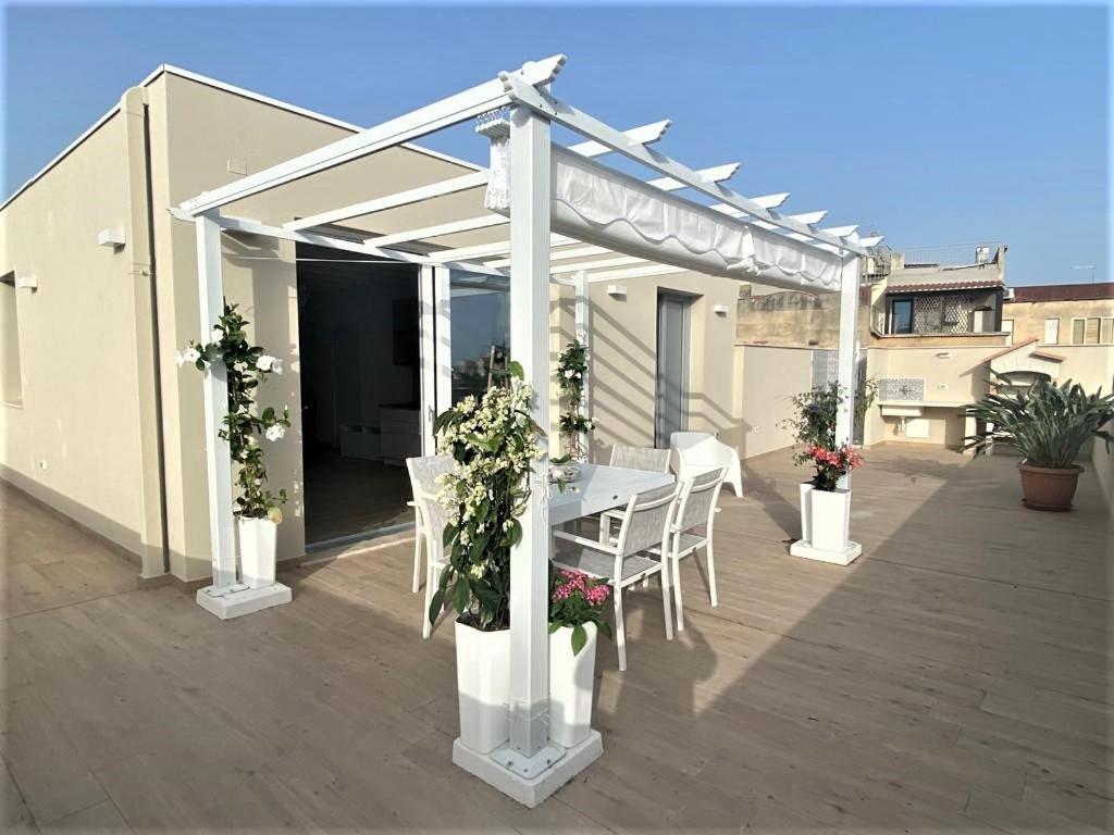 卡利亚里Rossini Penthouse公寓 外观 照片